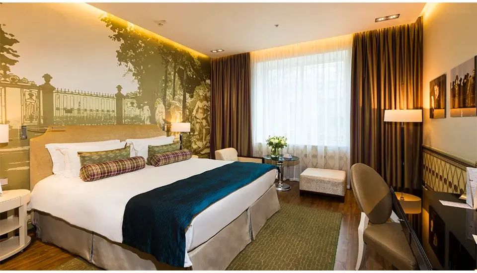 هتل ایندیگو سن پترزبورگ